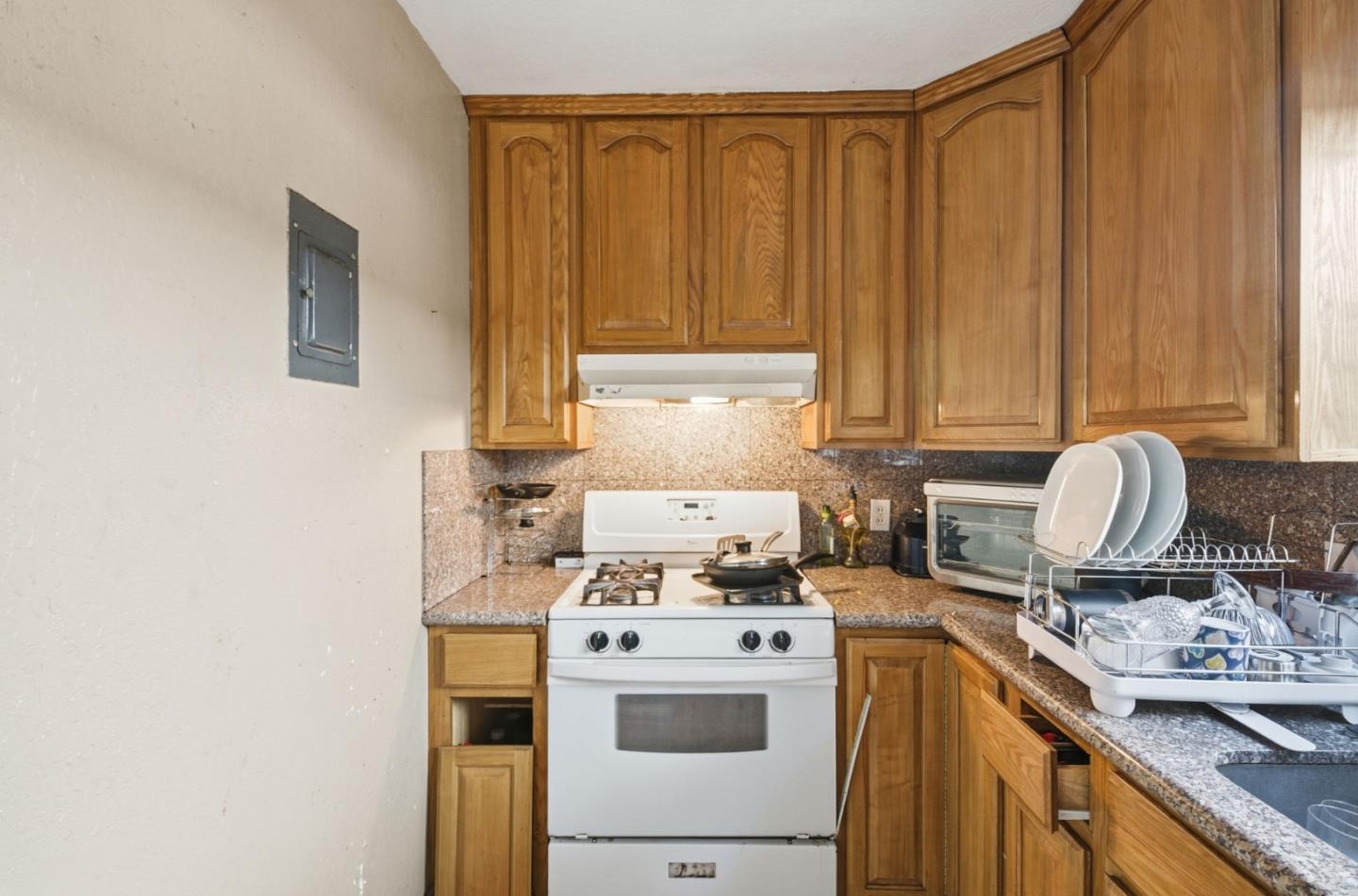 Detail Gallery Image 24 of 54 For 931 Vermont St, San Jose,  CA 95126 - – Beds | – Baths