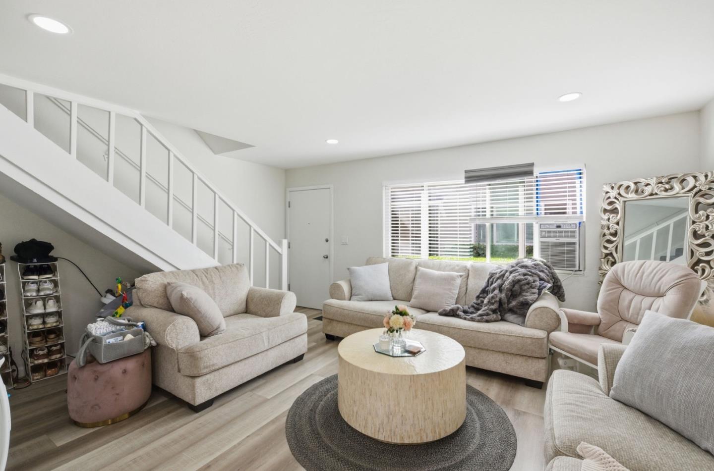 Detail Gallery Image 9 of 54 For 931 Vermont St, San Jose,  CA 95126 - – Beds | – Baths