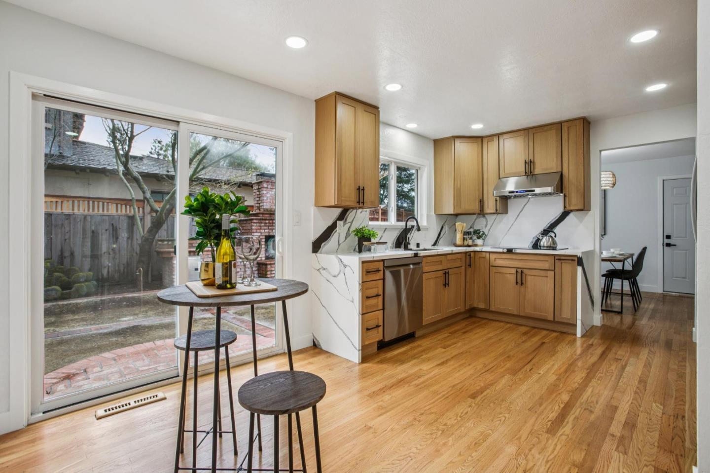 Detail Gallery Image 10 of 42 For 1500 E Campbell, Campbell,  CA 95008 - 4 Beds | 2 Baths