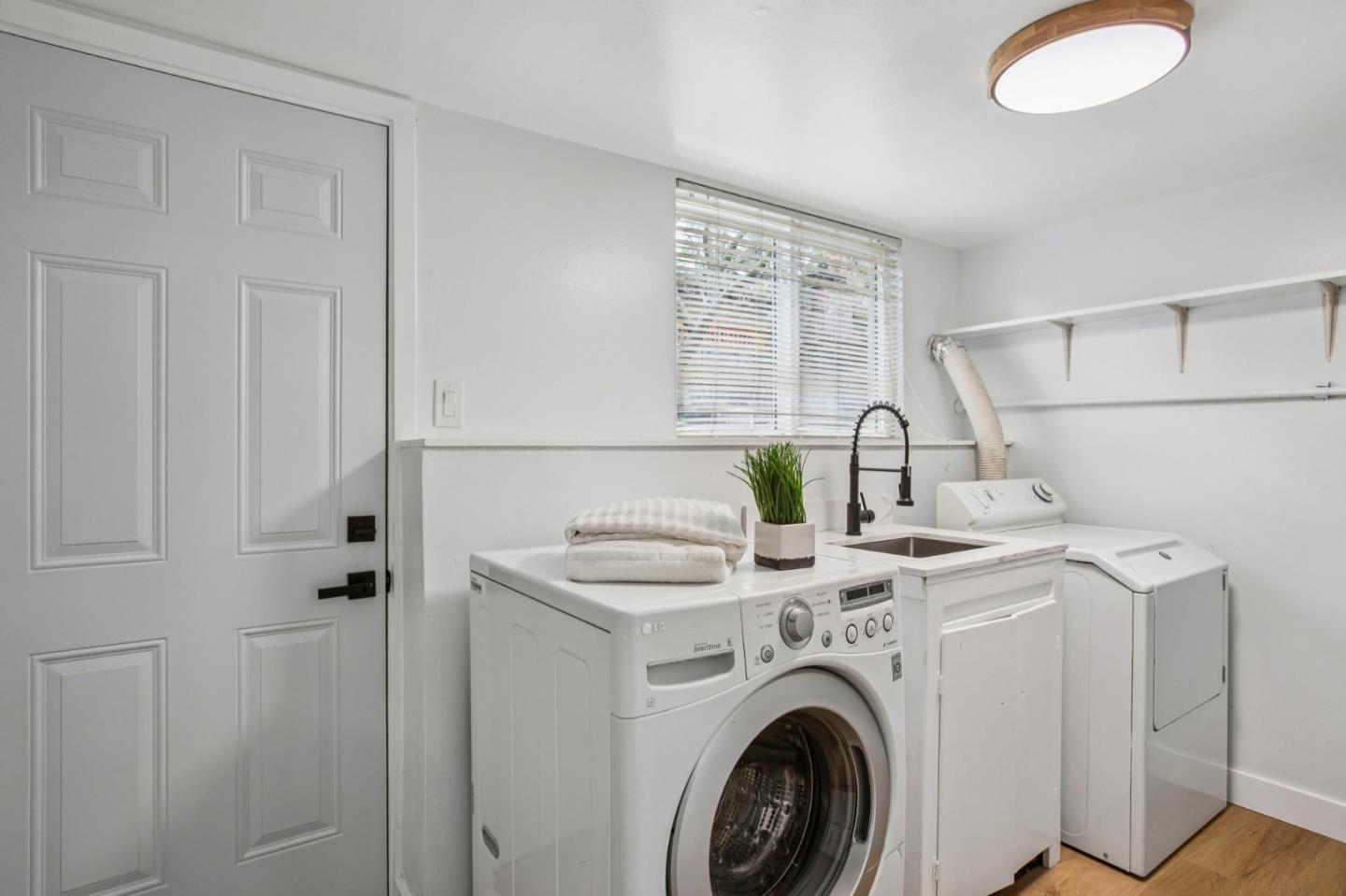 Detail Gallery Image 33 of 42 For 1500 E Campbell, Campbell,  CA 95008 - 4 Beds | 2 Baths