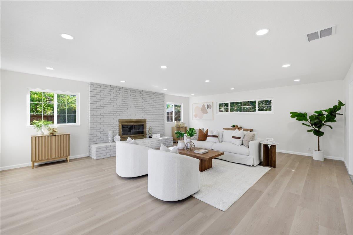 Detail Gallery Image 4 of 57 For 6190 Bellhaven Pl, Newark,  CA 94560 - 3 Beds | 2 Baths