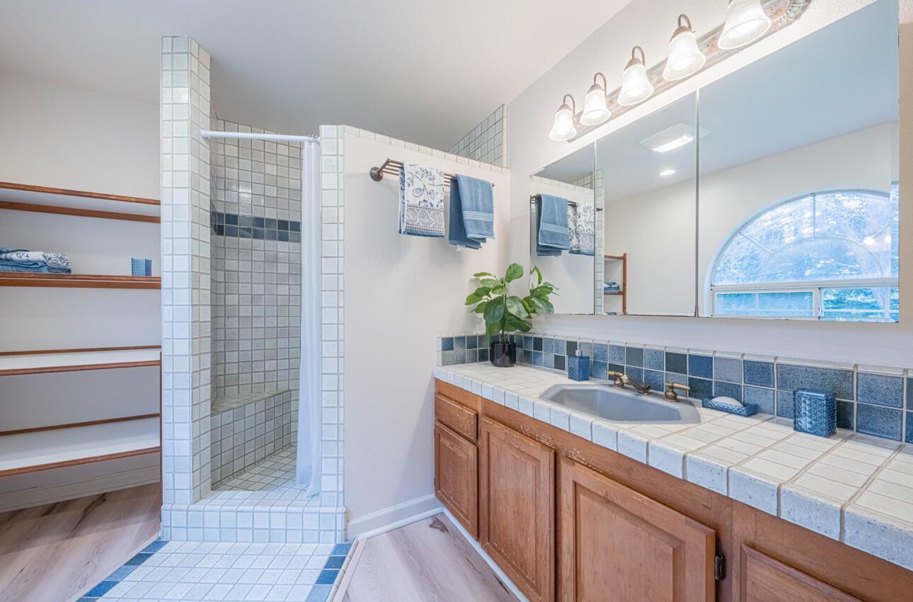 Detail Gallery Image 21 of 31 For 18191 Berta Canyon Rd, Salinas,  CA 93907 - 4 Beds | 2 Baths