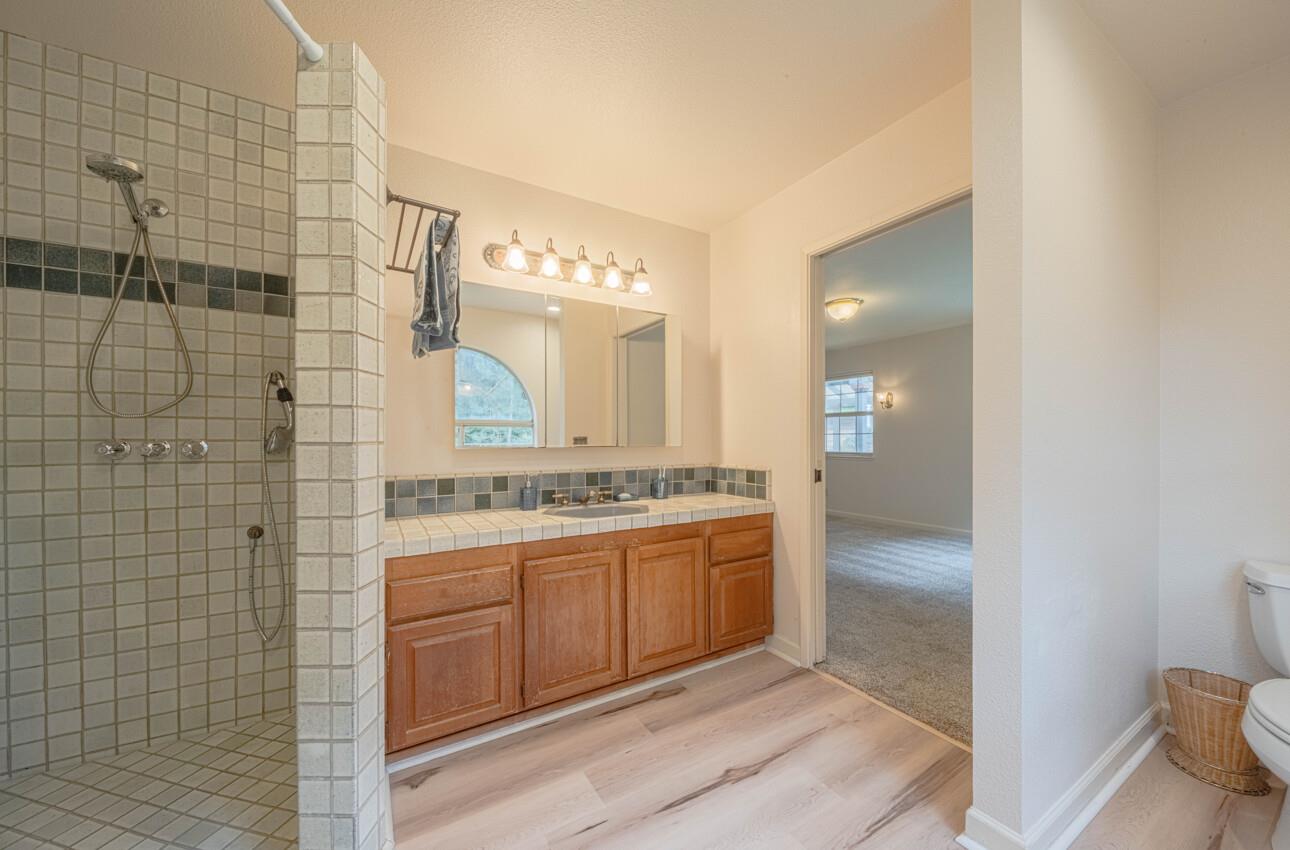 Detail Gallery Image 23 of 31 For 18191 Berta Canyon Rd, Salinas,  CA 93907 - 4 Beds | 2 Baths