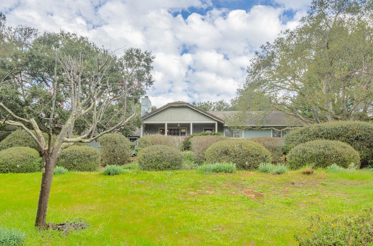 Detail Gallery Image 6 of 31 For 18191 Berta Canyon Rd, Salinas,  CA 93907 - 4 Beds | 2 Baths