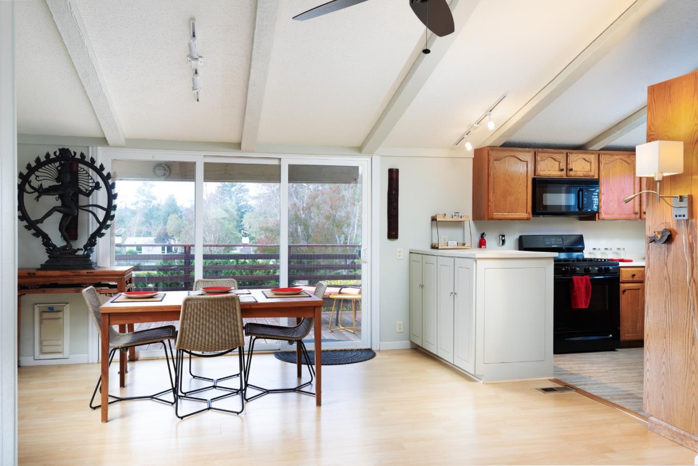 Detail Gallery Image 5 of 24 For 552 Bean Creek Rd #160,  Scotts Valley,  CA 95066 - 2 Beds | 2 Baths