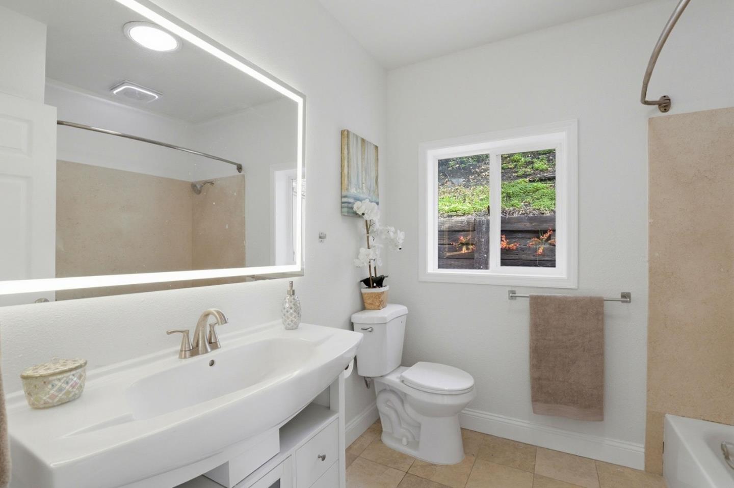 Detail Gallery Image 34 of 85 For 22000 Fortini Rd, San Jose,  CA 95120 - 3 Beds | 2 Baths