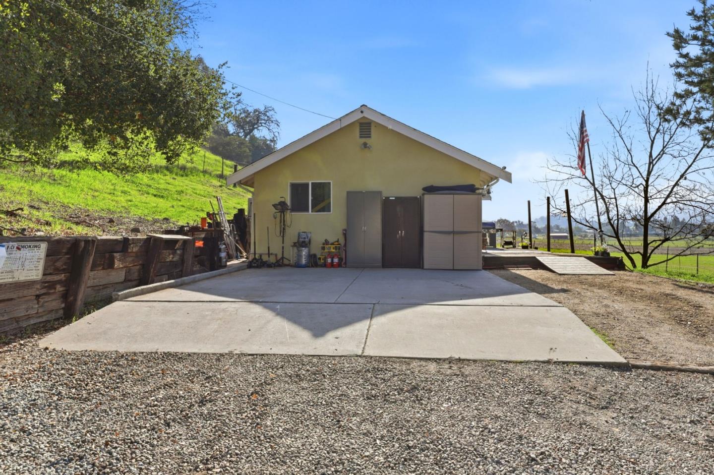 Detail Gallery Image 50 of 85 For 22000 Fortini Rd, San Jose,  CA 95120 - 3 Beds | 2 Baths