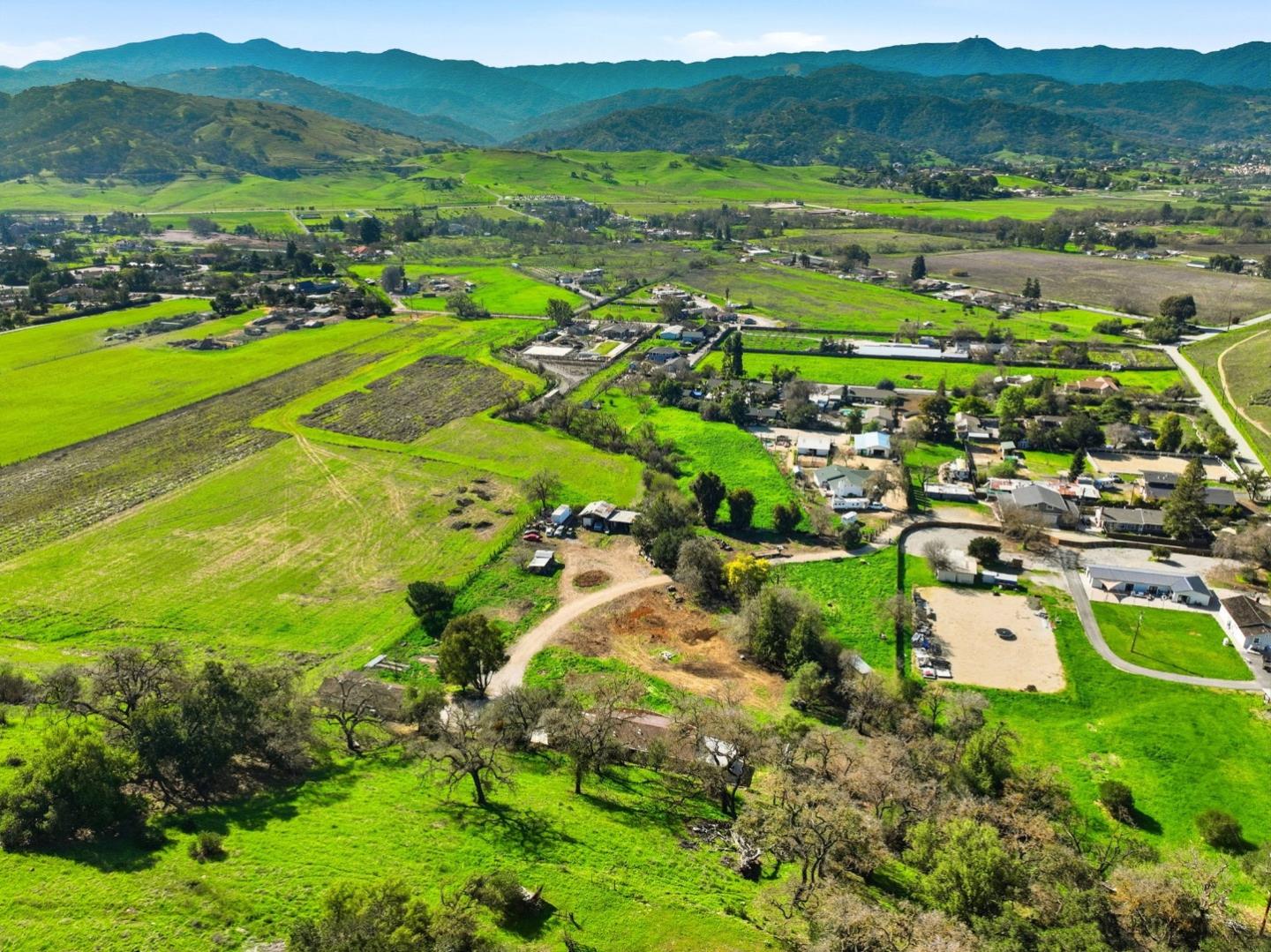 Detail Gallery Image 83 of 85 For 22000 Fortini Rd, San Jose,  CA 95120 - 3 Beds | 2 Baths