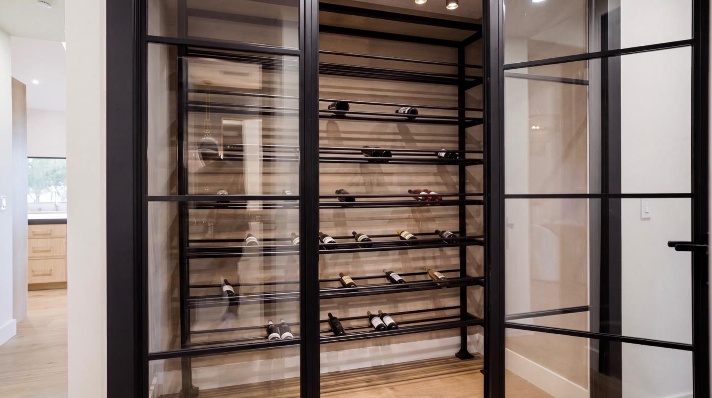 Detail Gallery Image 30 of 65 For 150 Brookwood Rd, Woodside,  CA 94062 - 4 Beds | 4/1 Baths