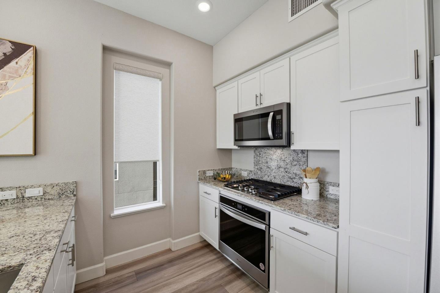 Detail Gallery Image 10 of 40 For 3027 Manuel St #4,  San Jose,  CA 95136 - 3 Beds | 2 Baths