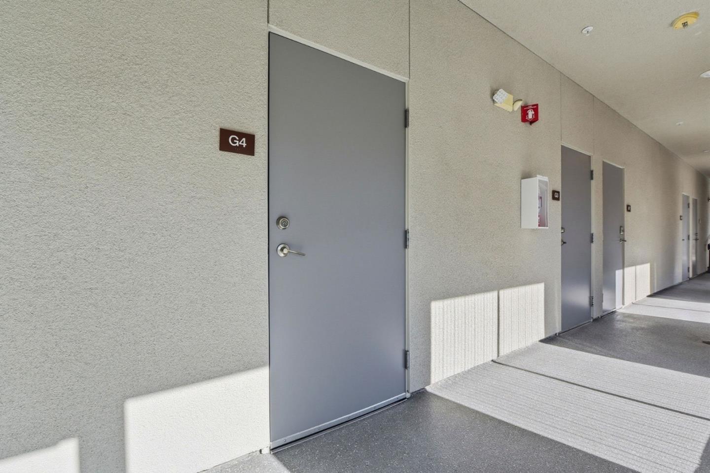 Detail Gallery Image 2 of 40 For 3027 Manuel St #4,  San Jose,  CA 95136 - 3 Beds | 2 Baths