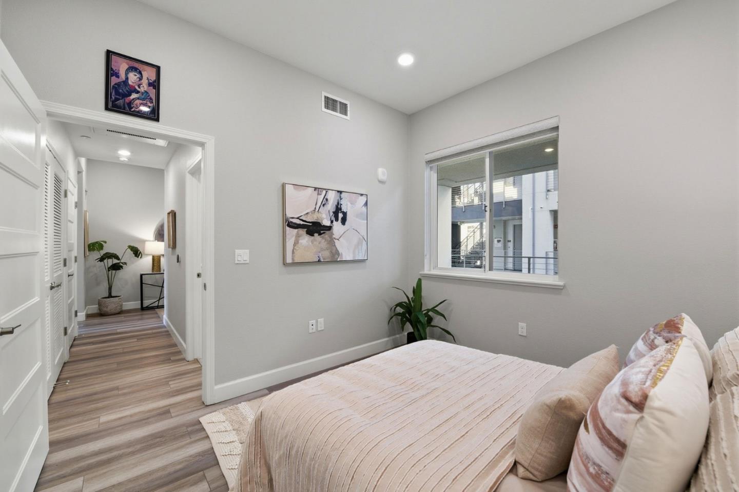 Detail Gallery Image 22 of 40 For 3027 Manuel St #4,  San Jose,  CA 95136 - 3 Beds | 2 Baths