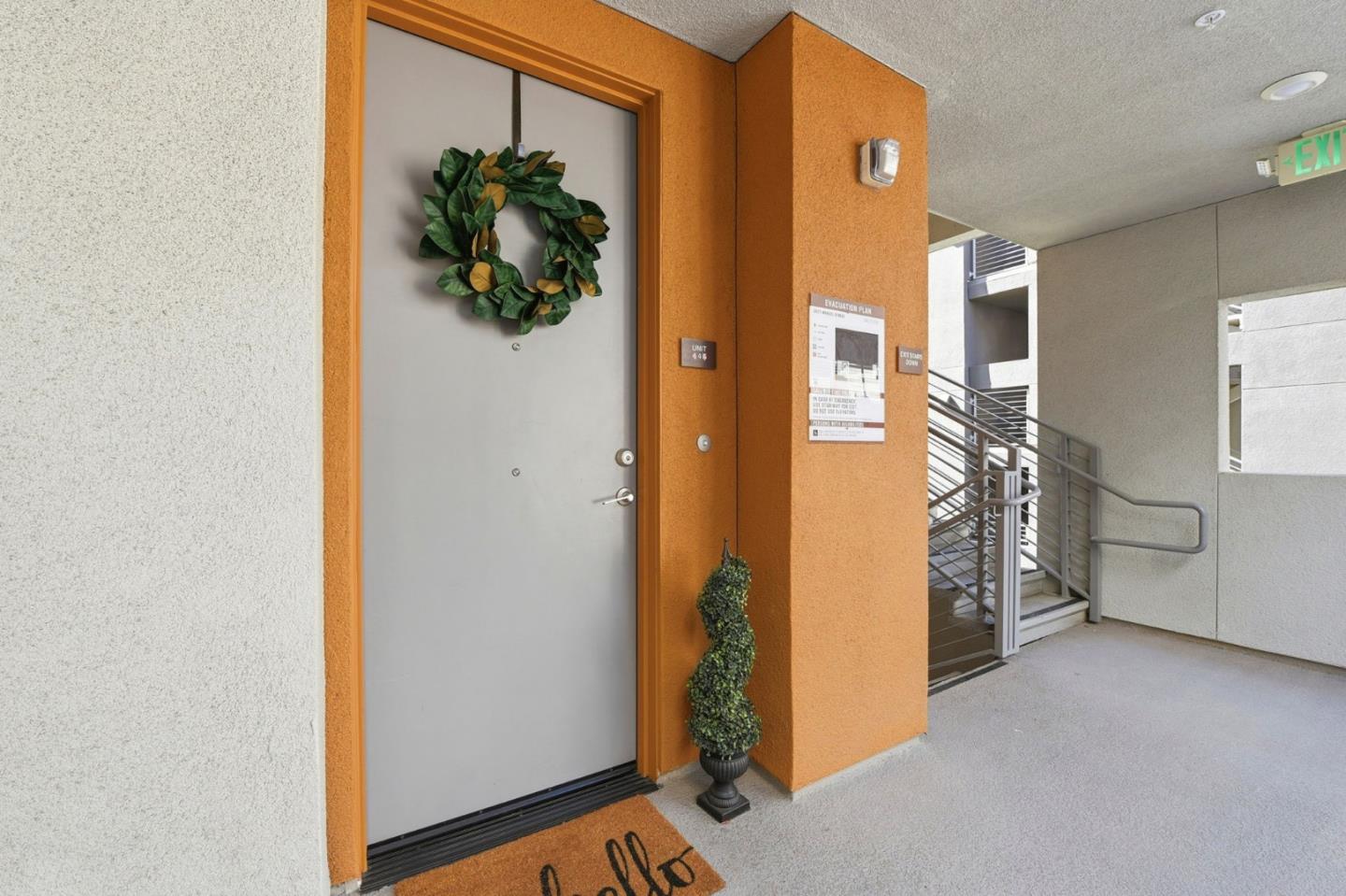 Detail Gallery Image 3 of 40 For 3027 Manuel St #4,  San Jose,  CA 95136 - 3 Beds | 2 Baths