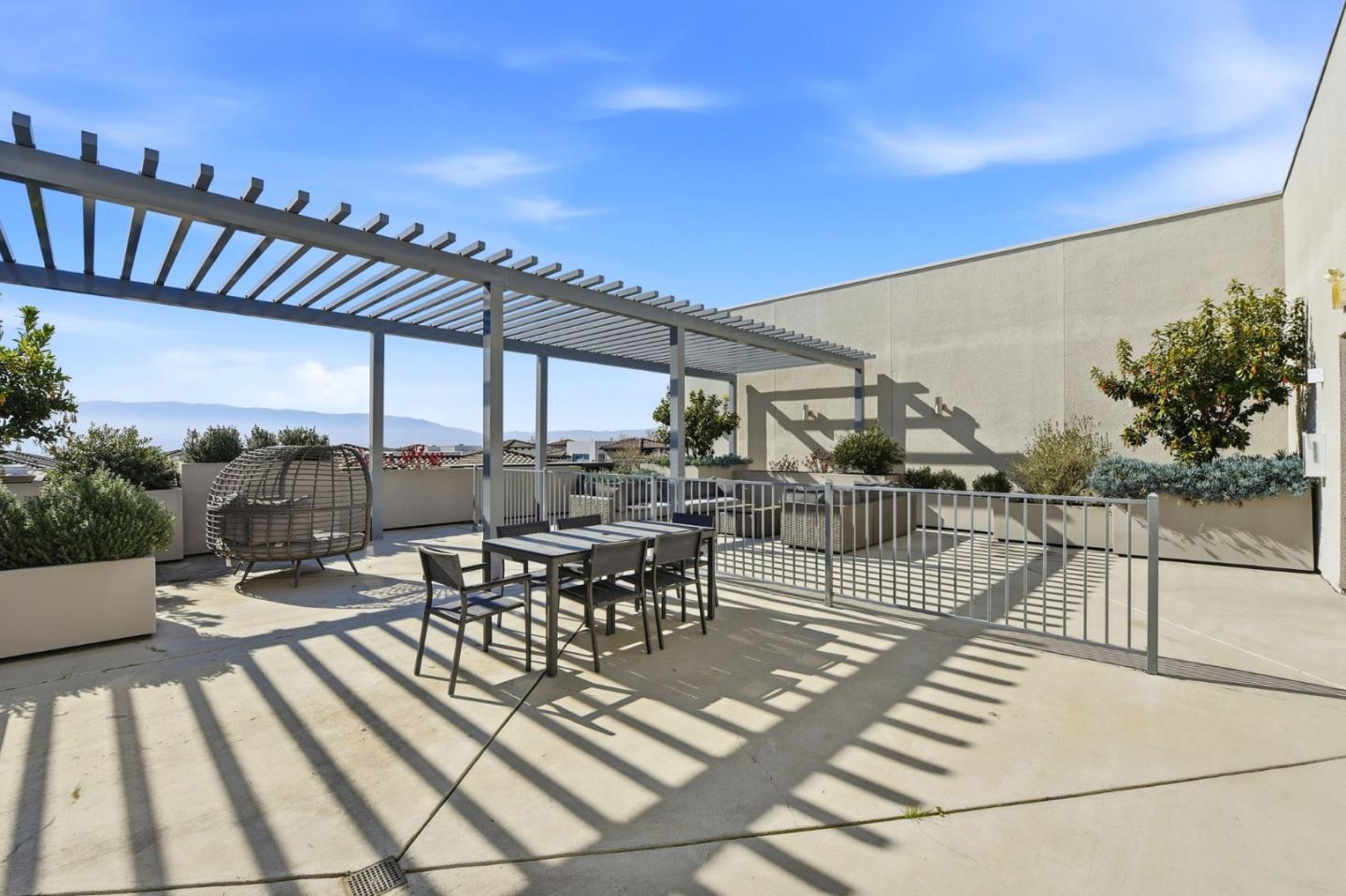 Detail Gallery Image 33 of 40 For 3027 Manuel St #4,  San Jose,  CA 95136 - 3 Beds | 2 Baths