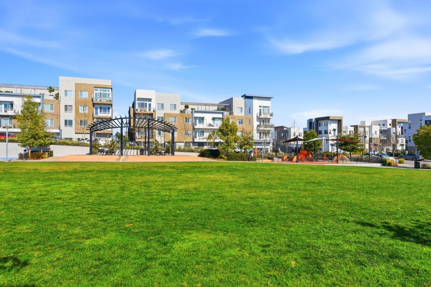 Detail Gallery Image 39 of 40 For 3027 Manuel St #4,  San Jose,  CA 95136 - 3 Beds | 2 Baths