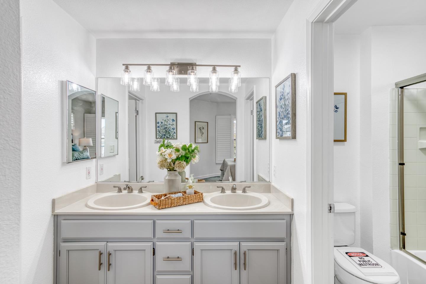 Detail Gallery Image 31 of 47 For 501 Baltic Cir #539,  Redwood City,  CA 94065 - 1 Beds | 1/1 Baths