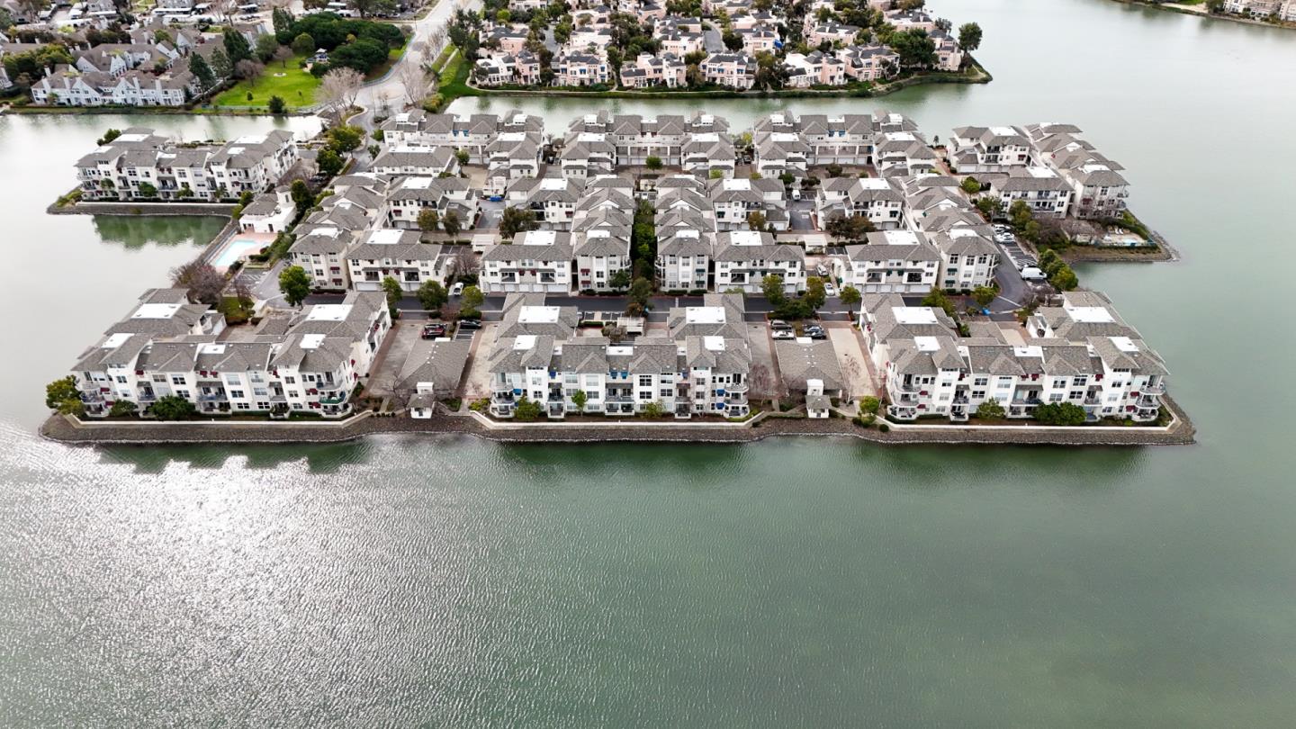 Detail Gallery Image 42 of 47 For 501 Baltic Cir #539,  Redwood City,  CA 94065 - 1 Beds | 1/1 Baths