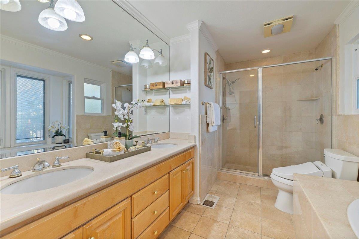 Detail Gallery Image 12 of 21 For 18255 Mccoy Ave, Saratoga,  CA 95070 - 4 Beds | 3 Baths