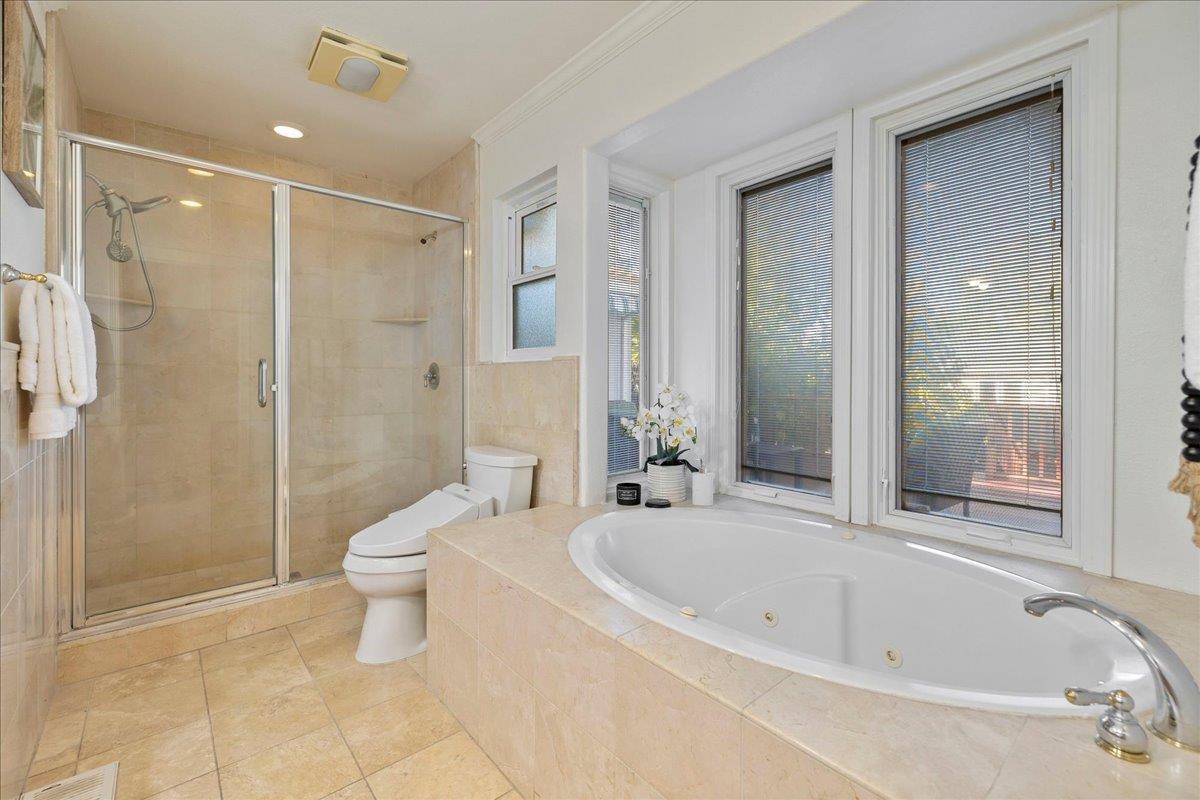 Detail Gallery Image 13 of 21 For 18255 Mccoy Ave, Saratoga,  CA 95070 - 4 Beds | 3 Baths