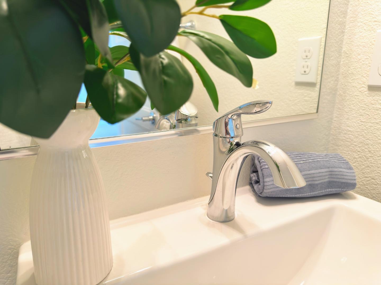 Detail Gallery Image 19 of 63 For 861 Garden St, Milpitas,  CA 95035 - 4 Beds | 3/1 Baths