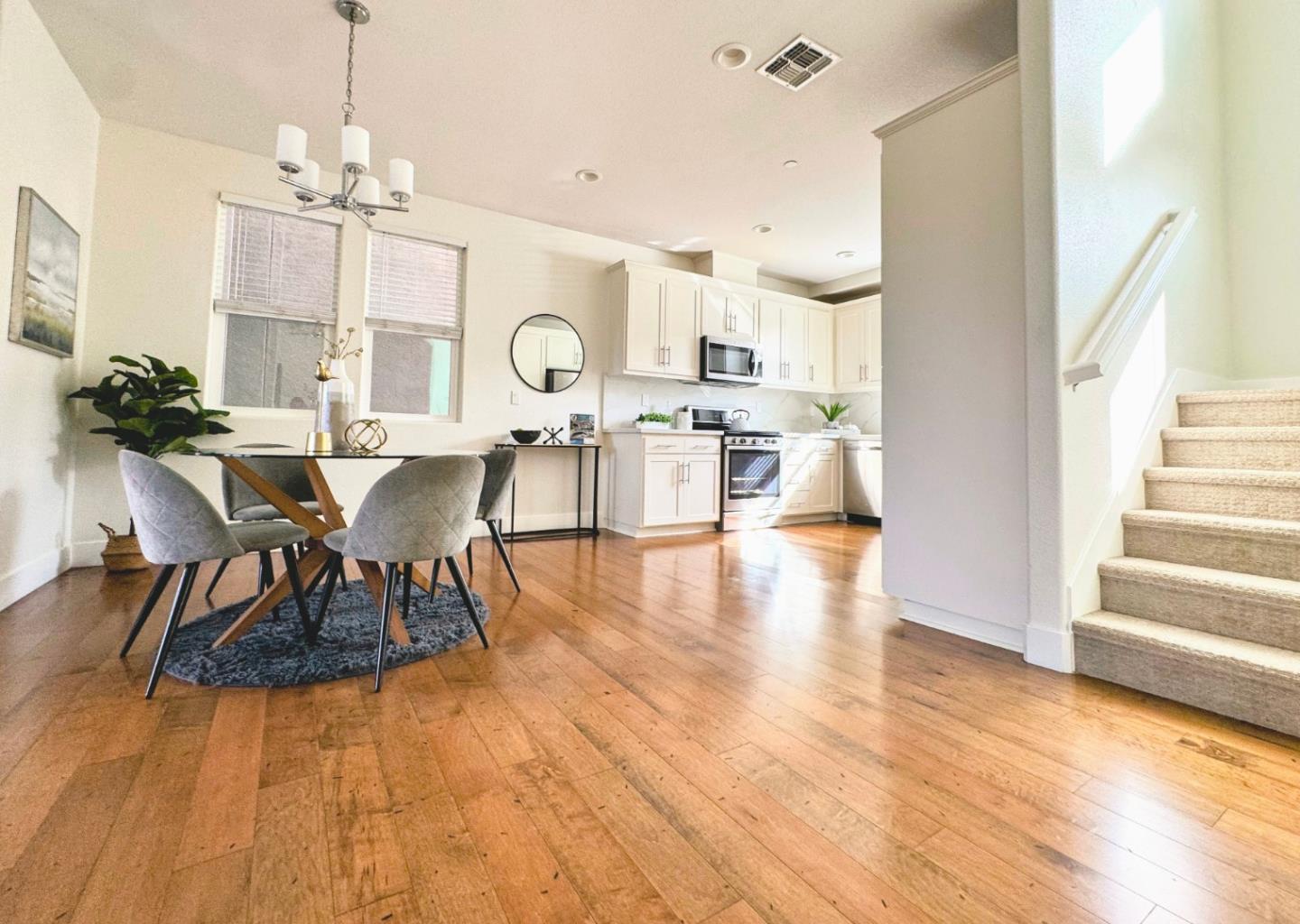 Detail Gallery Image 2 of 63 For 861 Garden St, Milpitas,  CA 95035 - 4 Beds | 3/1 Baths