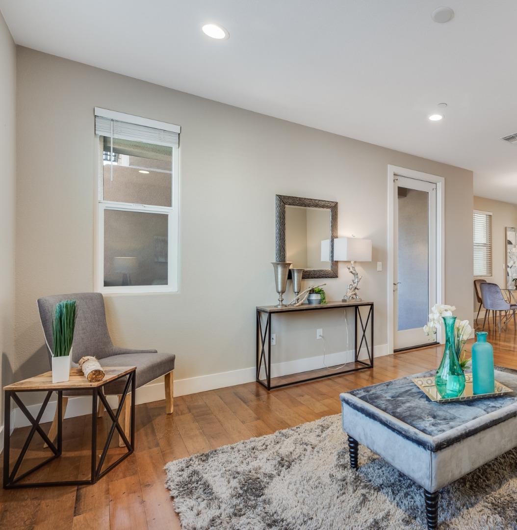 Detail Gallery Image 21 of 63 For 861 Garden St, Milpitas,  CA 95035 - 4 Beds | 3/1 Baths