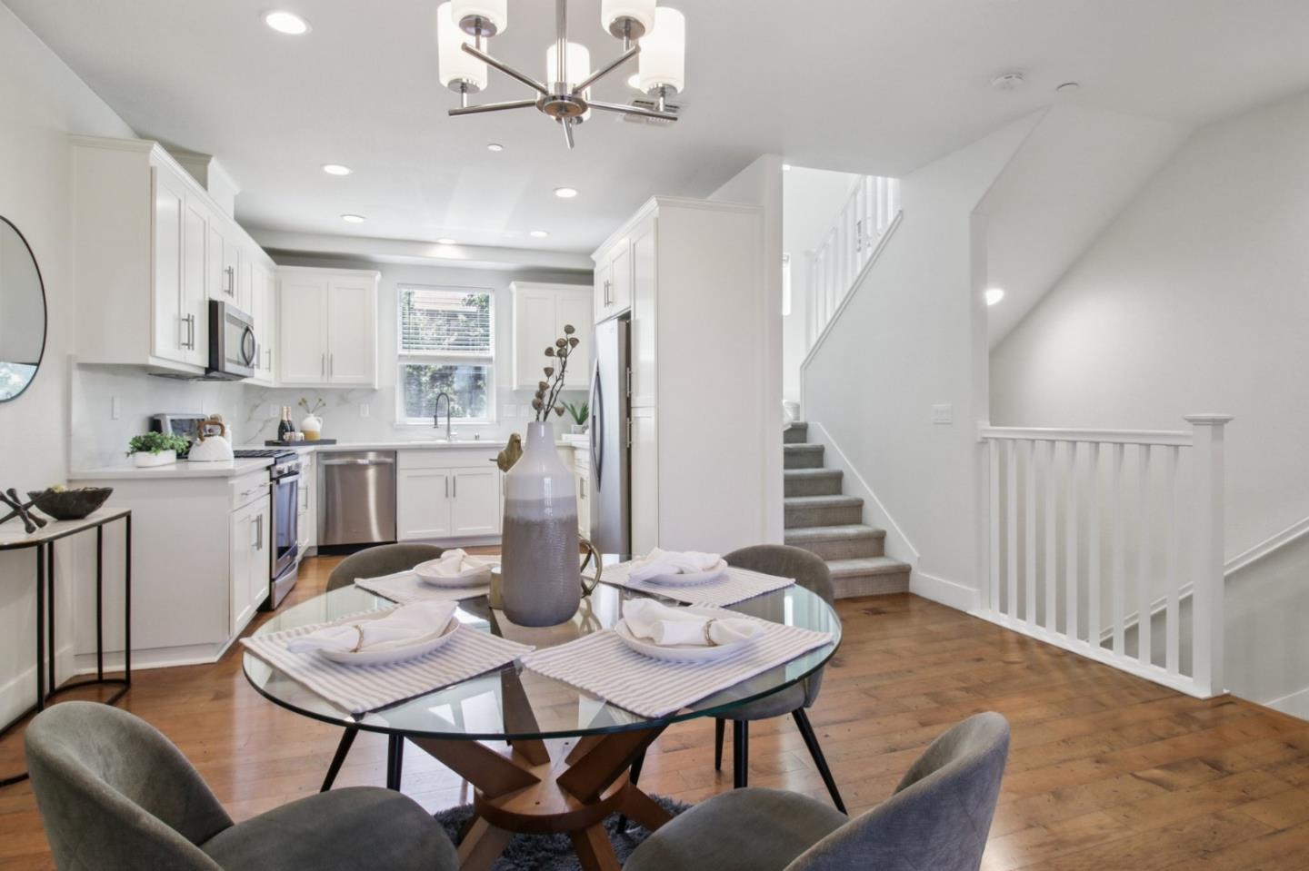 Detail Gallery Image 7 of 63 For 861 Garden St, Milpitas,  CA 95035 - 4 Beds | 3/1 Baths