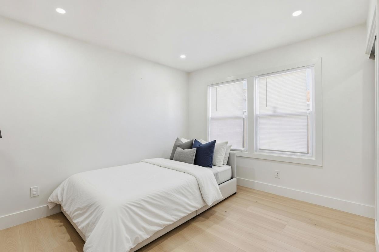 Detail Gallery Image 18 of 22 For 2011 Willow Way, San Bruno,  CA 94066 - 3 Beds | 2 Baths