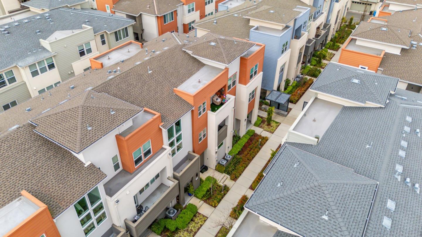 Detail Gallery Image 37 of 42 For 2933 Lamory Pl #111,  Santa Clara,  CA 95051 - 2 Beds | 2/1 Baths