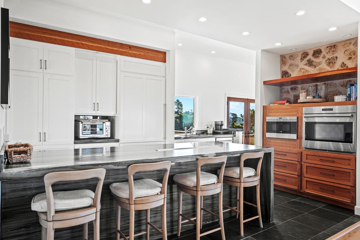 Detail Gallery Image 24 of 58 For 24911 Outlook Ter, Carmel,  CA 93923 - 4 Beds | 3 Baths