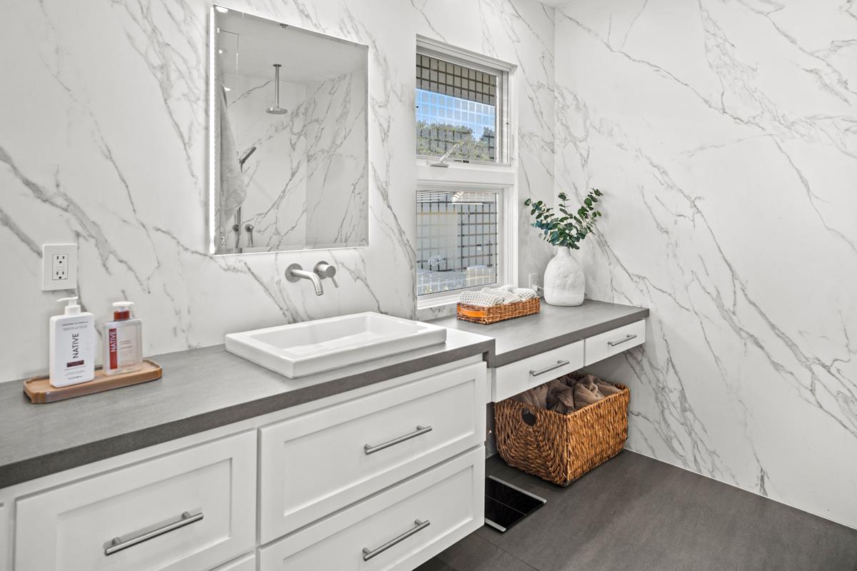 Detail Gallery Image 32 of 58 For 24911 Outlook Ter, Carmel,  CA 93923 - 4 Beds | 3 Baths