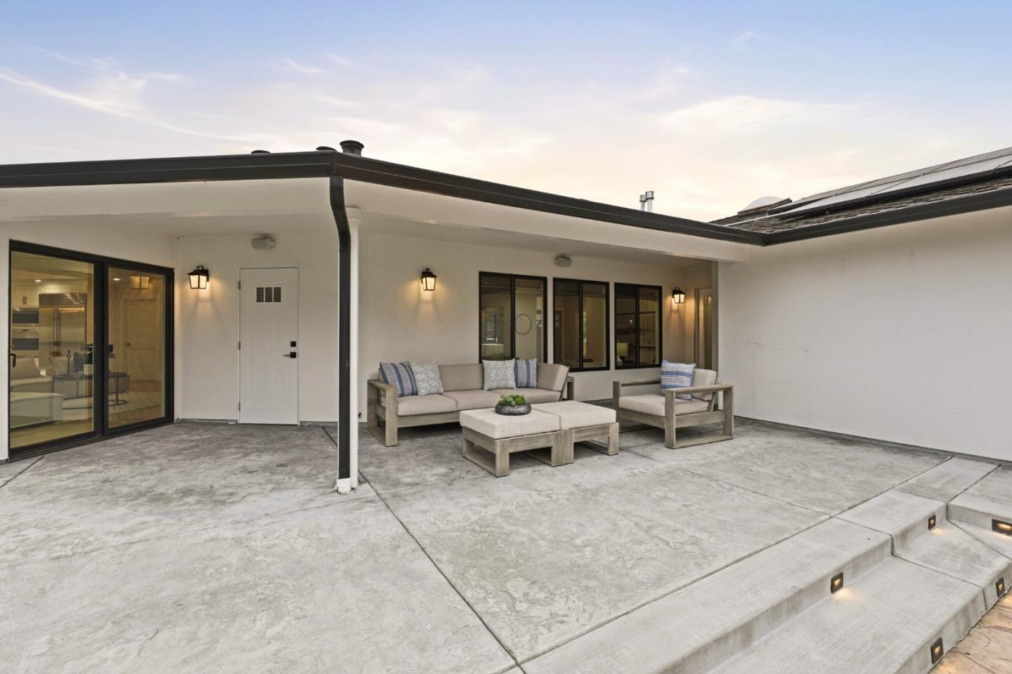 Detail Gallery Image 39 of 53 For 2136 Cedarwood Ln, San Jose,  CA 95125 - 4 Beds | 3/2 Baths