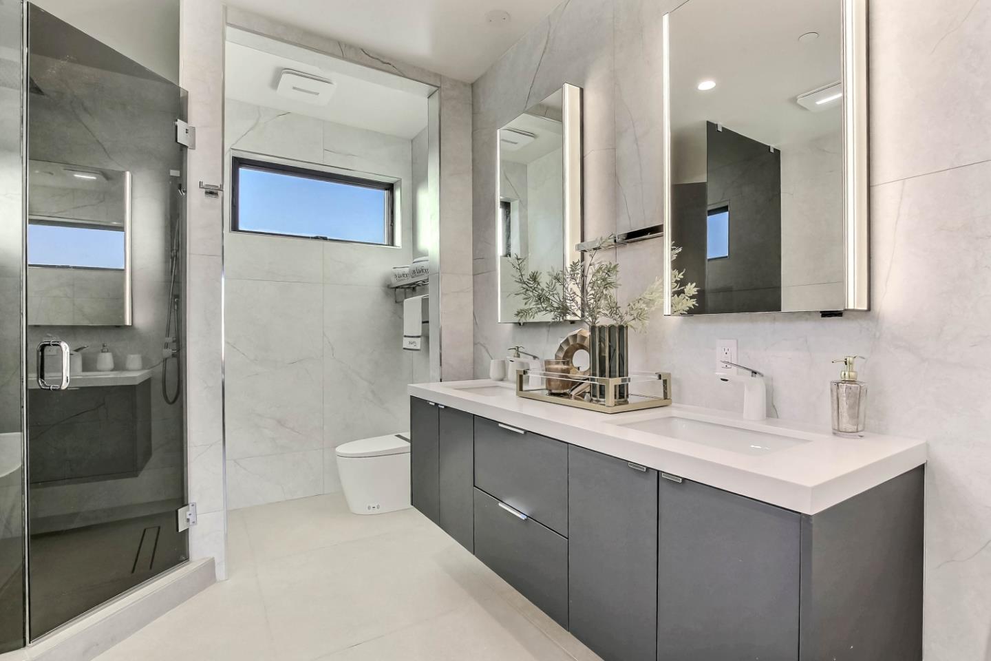 Detail Gallery Image 27 of 47 For 10080 S Tantau Ave, Cupertino,  CA 95014 - 7 Beds | 4/1 Baths