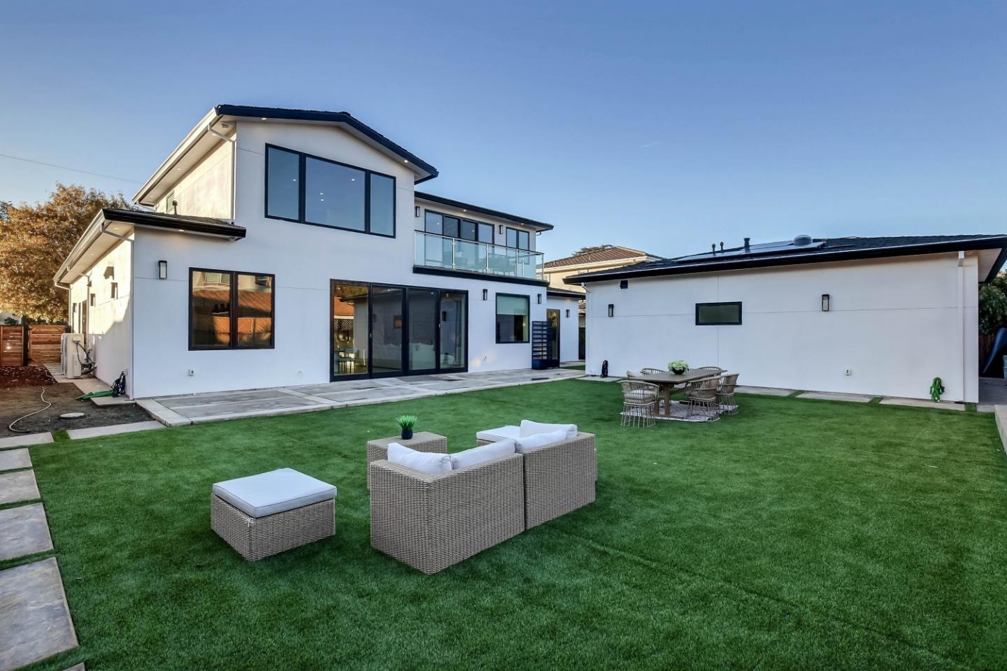 Detail Gallery Image 44 of 47 For 10080 S Tantau Ave, Cupertino,  CA 95014 - 7 Beds | 4/1 Baths