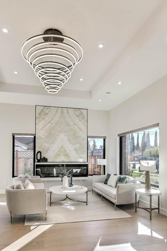 Detail Gallery Image 6 of 47 For 10080 S Tantau Ave, Cupertino,  CA 95014 - 7 Beds | 4/1 Baths