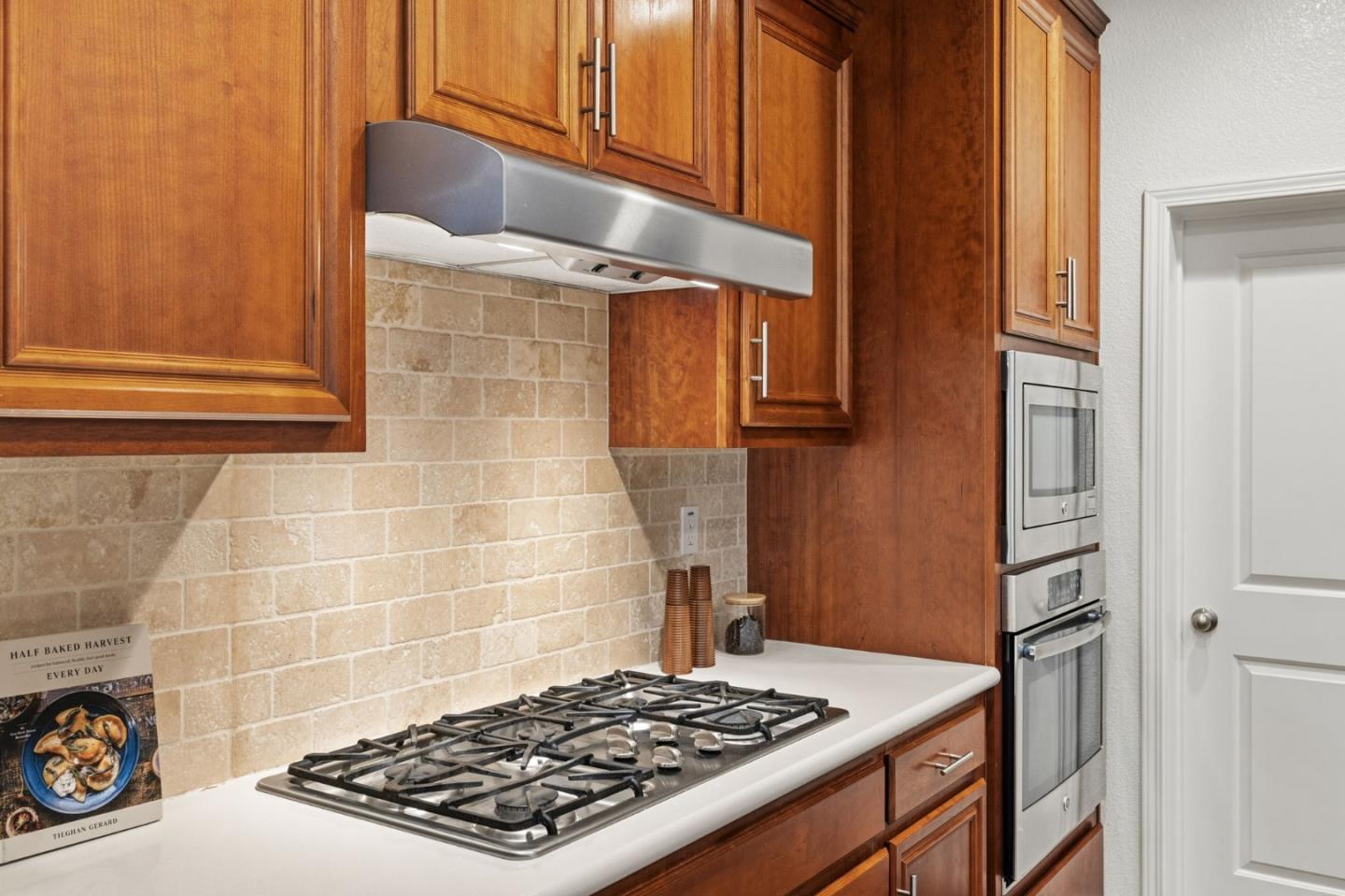 Detail Gallery Image 22 of 57 For 3110 via Siena Pl, Santa Clara,  CA 95051 - 4 Beds | 2/1 Baths