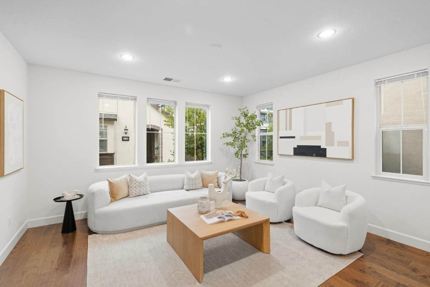 Detail Gallery Image 7 of 57 For 3110 via Siena Pl, Santa Clara,  CA 95051 - 4 Beds | 2/1 Baths