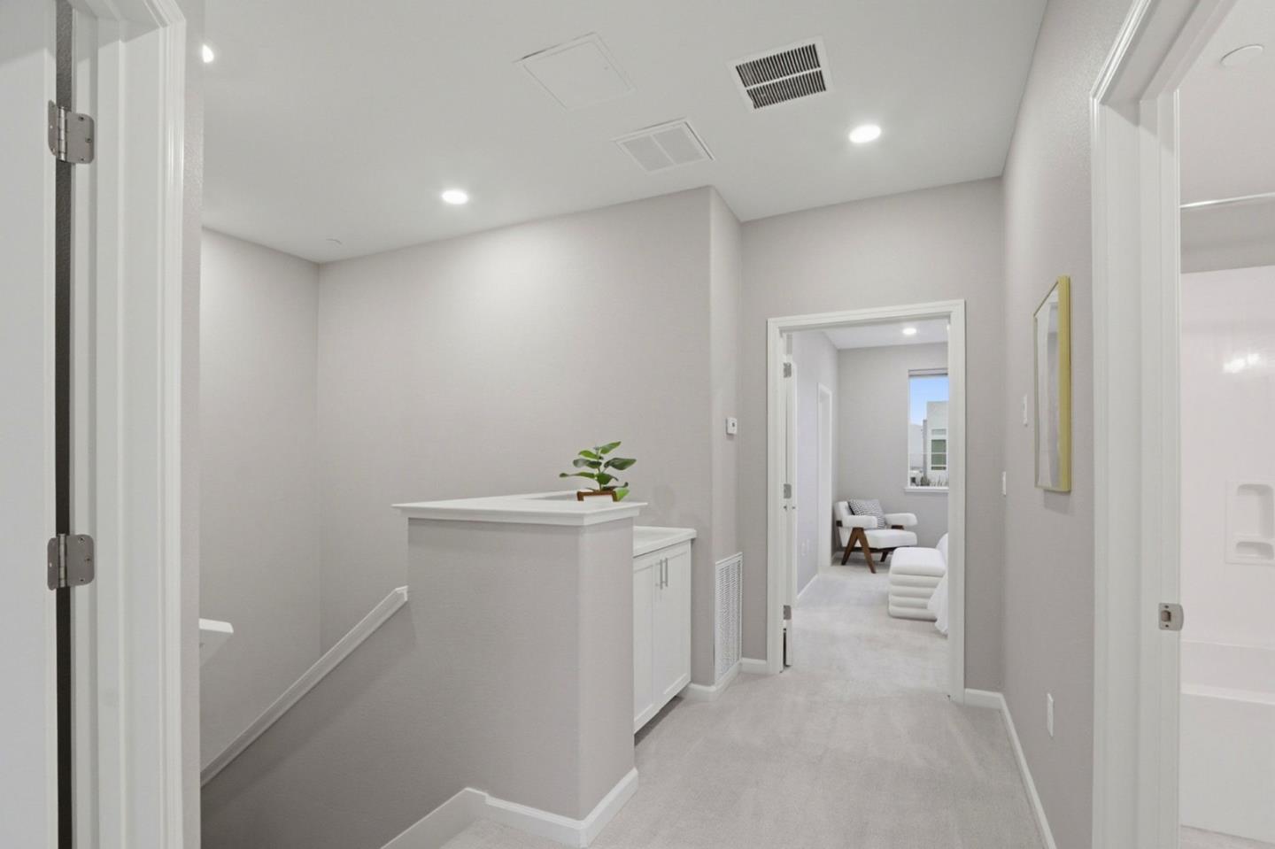 Detail Gallery Image 20 of 54 For 157 Llano De Los Robles Ave #4,  San Jose,  CA 95136 - 4 Beds | 3/1 Baths