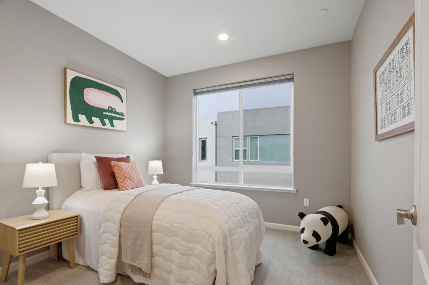 Detail Gallery Image 28 of 54 For 157 Llano De Los Robles Ave #4,  San Jose,  CA 95136 - 4 Beds | 3/1 Baths