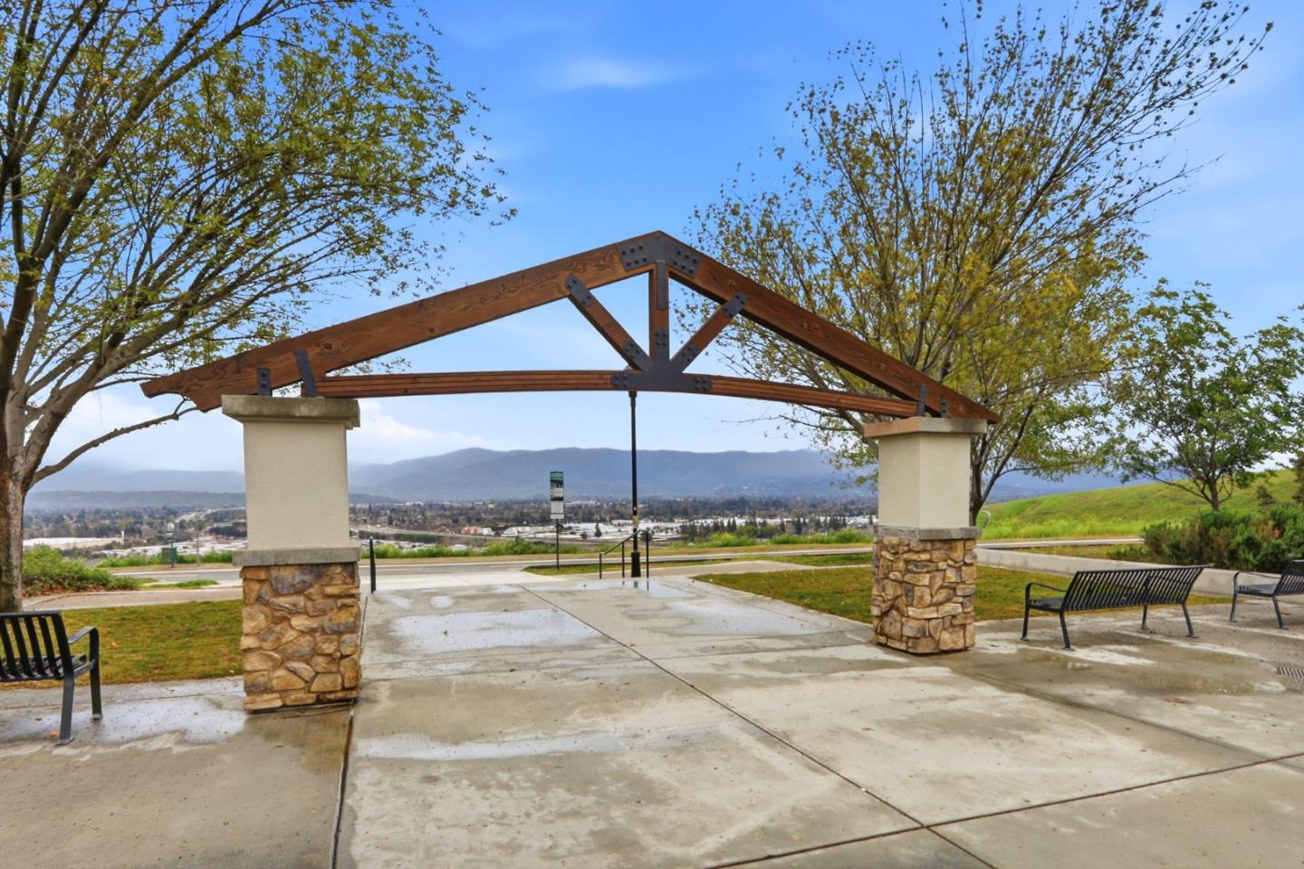 Detail Gallery Image 47 of 54 For 157 Llano De Los Robles Ave #4,  San Jose,  CA 95136 - 4 Beds | 3/1 Baths