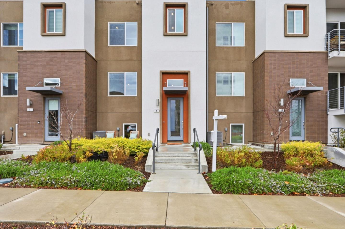 Detail Gallery Image 54 of 54 For 157 Llano De Los Robles Ave #4,  San Jose,  CA 95136 - 4 Beds | 3/1 Baths