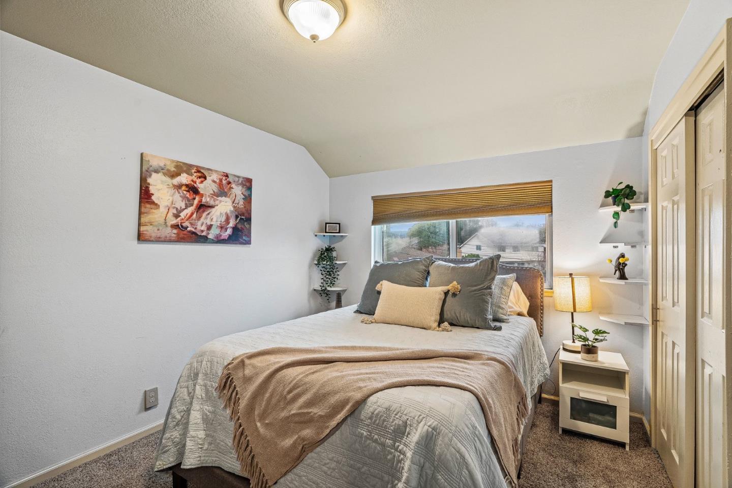 Detail Gallery Image 25 of 44 For 1751 Meridian Ave, San Jose,  CA 95125 - 5 Beds | 2 Baths