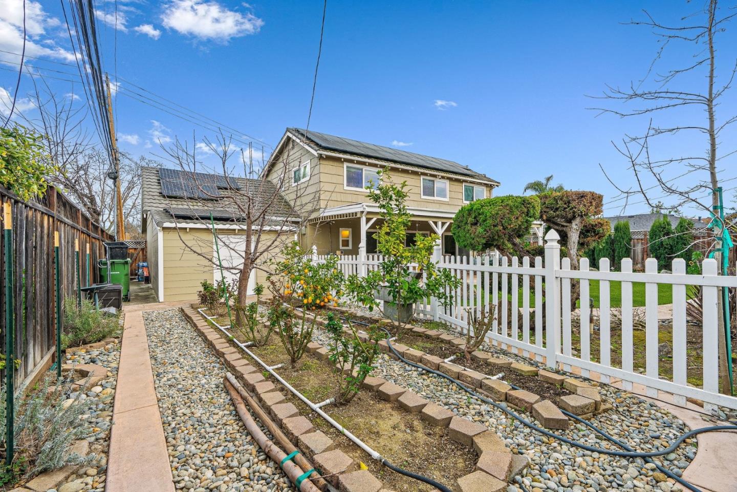 Detail Gallery Image 31 of 44 For 1751 Meridian Ave, San Jose,  CA 95125 - 5 Beds | 2 Baths