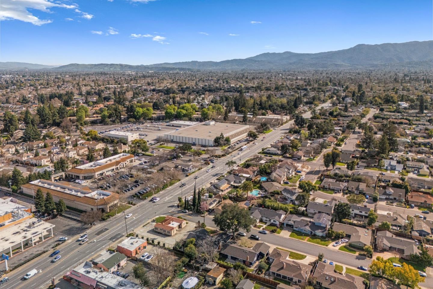 Detail Gallery Image 42 of 44 For 1751 Meridian Ave, San Jose,  CA 95125 - 5 Beds | 2 Baths