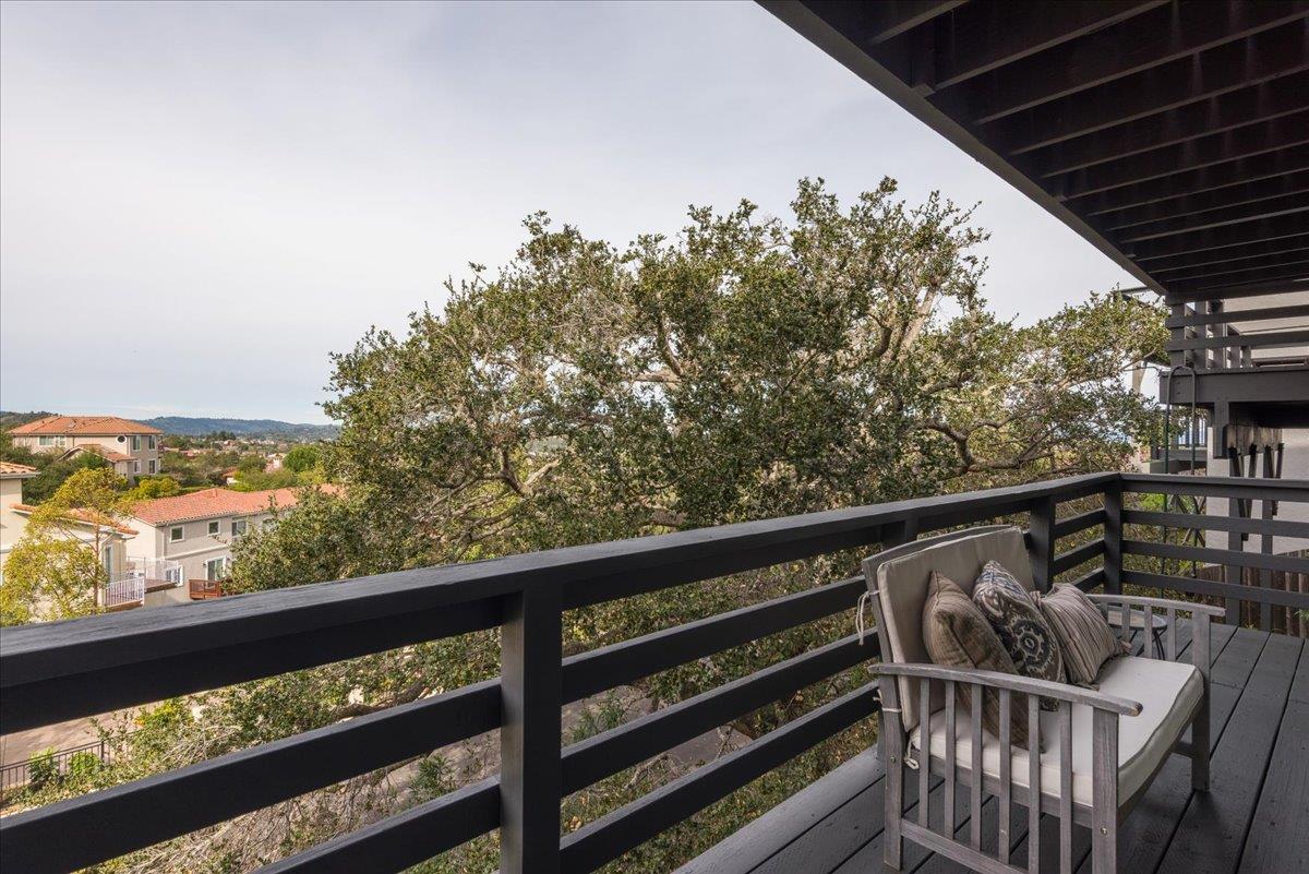 Detail Gallery Image 25 of 31 For 2758 Belmont Canyon Rd, Belmont,  CA 94002 - 3 Beds | 2/1 Baths