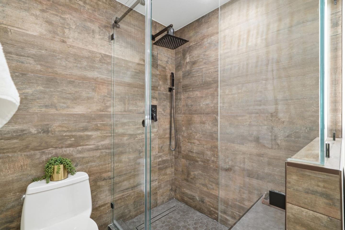 Detail Gallery Image 36 of 50 For 728 Brentwood Pl, Los Altos,  CA 94024 - 4 Beds | 3 Baths