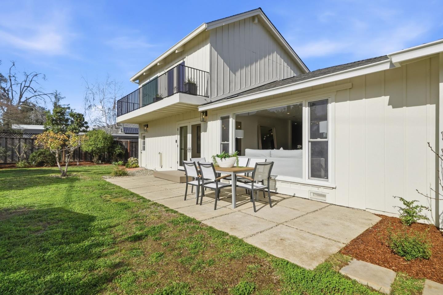 Detail Gallery Image 45 of 50 For 728 Brentwood Pl, Los Altos,  CA 94024 - 4 Beds | 3 Baths