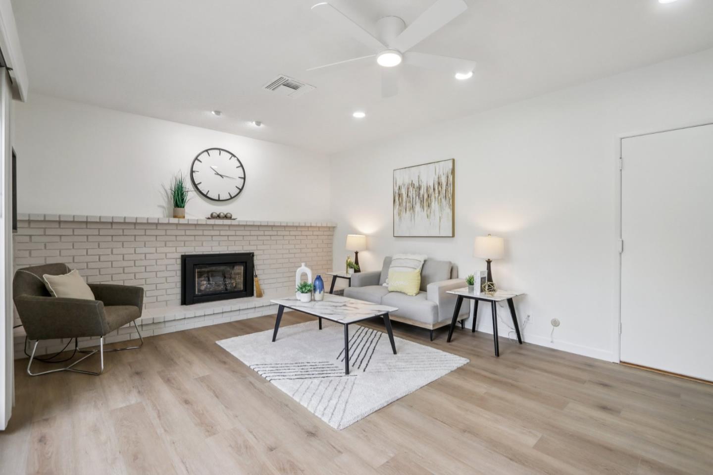 Detail Gallery Image 10 of 39 For 1027 Nightfall Ct, San Jose,  CA 95120 - 4 Beds | 2 Baths