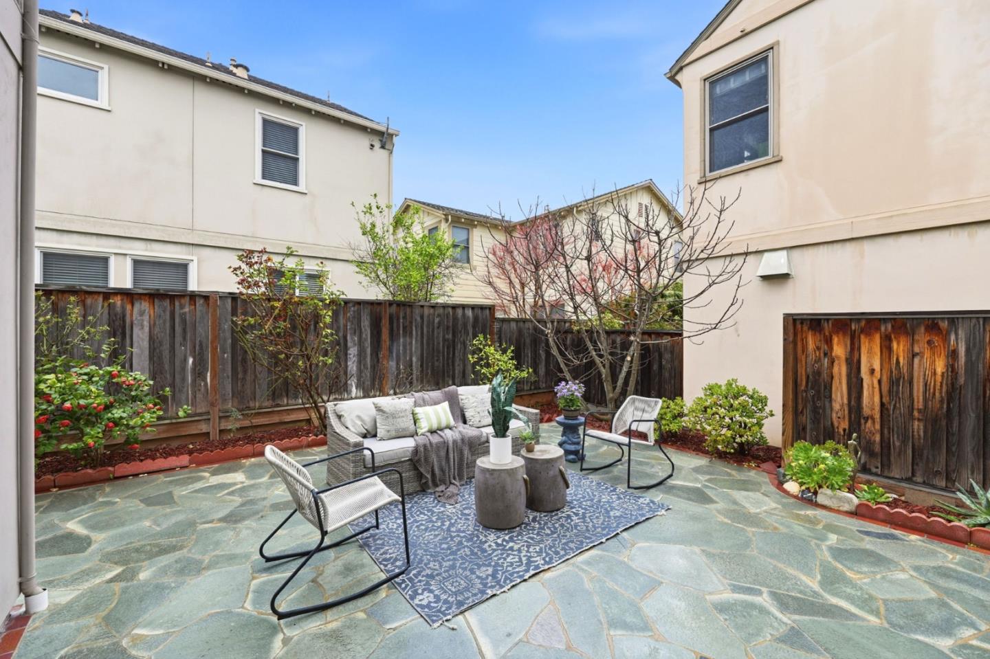 Detail Gallery Image 37 of 43 For 1283 Pumpkin Ter, Sunnyvale,  CA 94087 - 4 Beds | 2/1 Baths