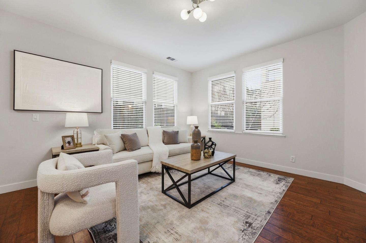 Detail Gallery Image 9 of 43 For 1283 Pumpkin Ter, Sunnyvale,  CA 94087 - 4 Beds | 2/1 Baths